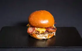 Royal w Cheese 320g